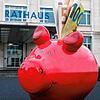 An ihr Sparschwein &ndash; also an die Rücklagen &ndash; wird die Stadtverwaltung herangehen müssen, um einen Haushalt aufstellen zu ...