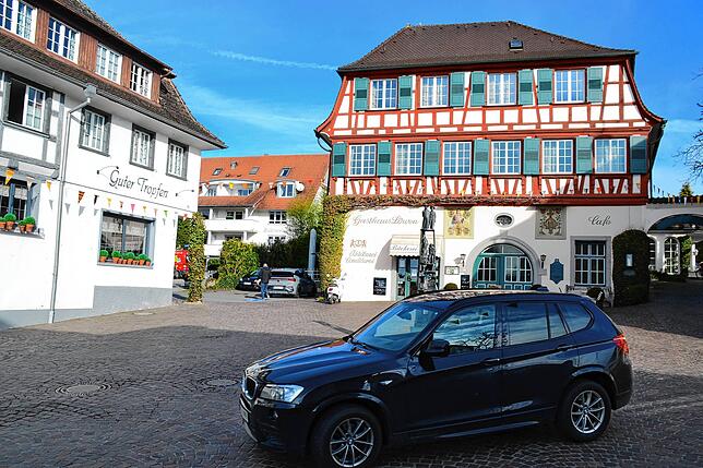 Der Löwenplatz wird wegen des durchfahrenden Verkehrs von Anwohnern als unsicher empfunden.