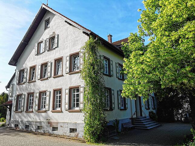 Vereinshaus mit Heimatstube &bdquo;Alte Schule&ldquo; Unterkirnach