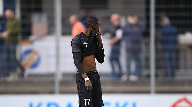 Ibrahima Diakité und der FC 08 Villingen verloren in Pforzheim mit 1:2. Im Mittwoch-Abendspiel gilt es zu Hause gegen den SSV Reutlingen ...