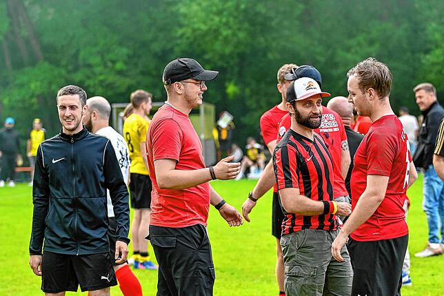 Bild 22: FC Hochrhein steigt in die Bezirksliga auf – und wir haben Bilder!