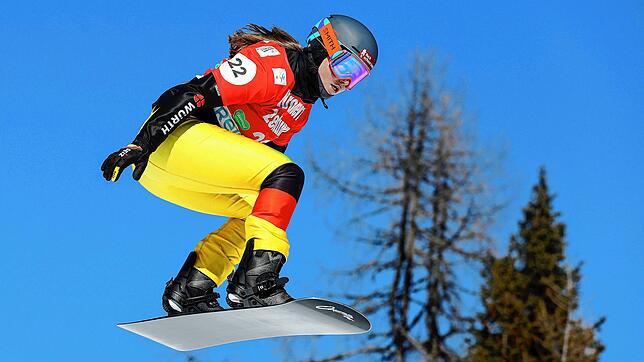 Bald jagt Jana Fischer aus Bräunlingen wieder mit ihrem Snowboard über die Weltcup-Pisten. Kommende Woche steht aber erst mal der ...