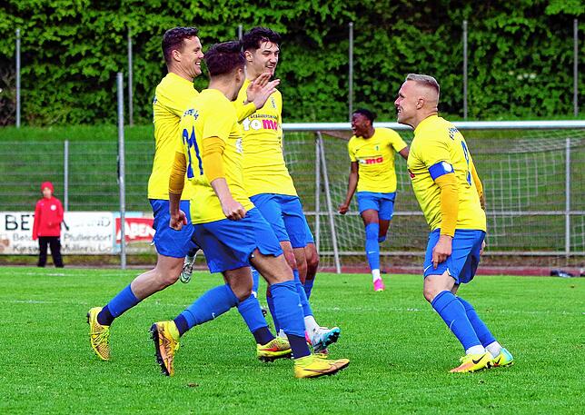 Bild 20: Die besten Bilder des Verbandsliga-Derbys zwischen dem SC Pfullendorf und dem FC Singen