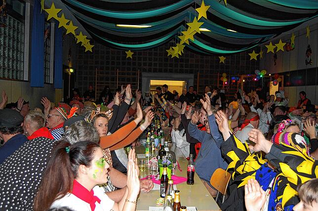 Bild 7: Die schönsten Bilder vom Bunten Abend des Narrenvereins Lienheim