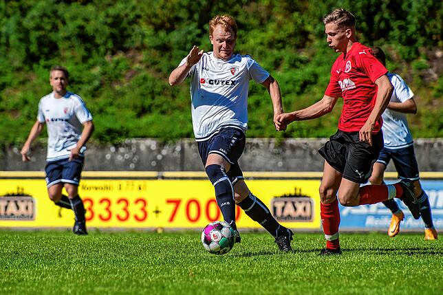 Bild 3: FC Schlüchttal gewinnt beim FC 08 Bad Säckingen mit 4:2 &ndash; und wir haben Bilder!