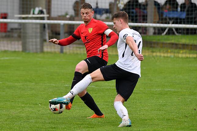 Bild 19: FSV Rheinfelden feiert Pflichtsieg gegen Schlusslicht FC Emmendingen – und wir haben die Bilder