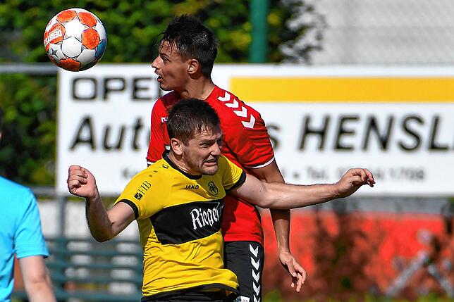 Bild 5: FSV Rheinfelden kehrt mit einem Punkt vom FV Herbolzheim zurück &ndash; und wir haben Bilder!