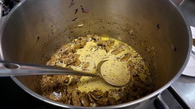 ...und für Vegetarier und alle, die kein Fleisch essen wollen, Champignons.