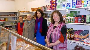 Im Tafelladen (von links): Gisela Huber, Elisabeth Spöttle, Dorothee Eisenlohr und Doris Himmelsbach.
