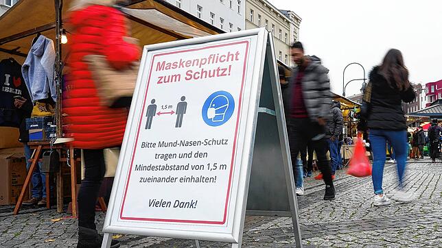 Wo es eng wird, herrscht Maskenpflicht. Doch was sagen Donaueschinger zu den aktuellen Lockdown-Regeln?