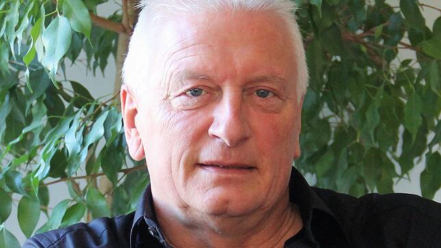 Gerd Stiefel hat bei der Polizei gearbeitet. Heute schreibt er Kriminalromane.