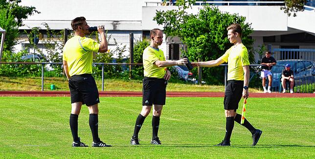 Bild 16: SG FC Wehr/Brennet unterliegt FC Emmendingen mit 0:4 – und wir haben Fotos! (Teil 2)