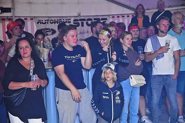 Bild 10: Bilder von der Einweihung des Beach-Handballfelds in St. Georgen
