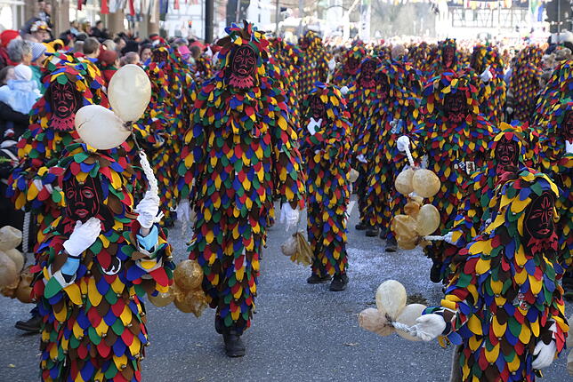 Bild 17: Bilder vom großen Fasnet Samschdig-Umzug der Poppele-Zunft (1)