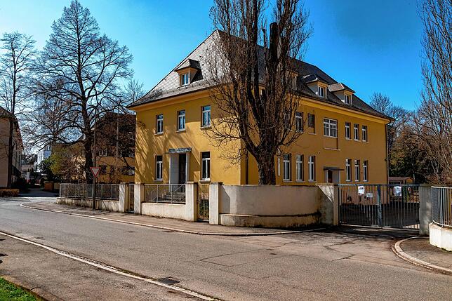 Dieses Gebäude in der Pontarlierstraße in Villingen war schon früher ein der Kindergarten der französischen Streitkräfte. Ursprünglich ...