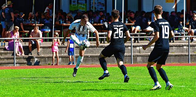 Bild 10: FC Wittlingen siegt 2:0 bei der SG FC Wehr/Brennet &ndash; und wir haben Bilder!