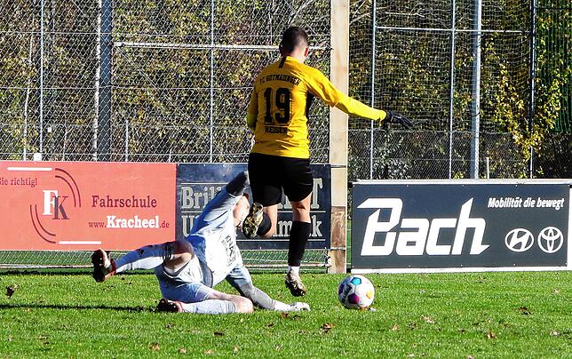 Bild 18: Die besten Bilder von der Landesligapartie zwischen dem FC Überlingen und dem FC Gutmadingen