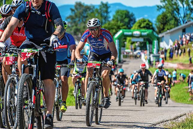 Bild 35: Starke Lokalmatadoren bei Waldhaus Bike-Marathon des VBC Waldshut-Tiengen &ndash; und wir haben Bilder!