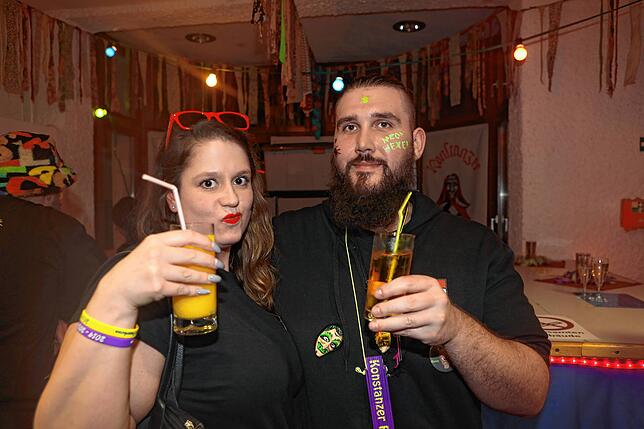 Bild 8: Partystimmung beim Seegeisterball &ndash; Teil 3