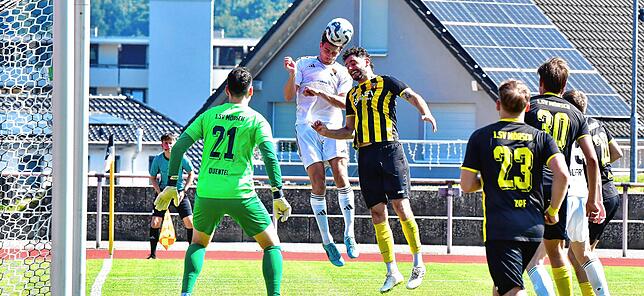 Bild 25: SV 08 Laufenburg steigt nach 2:1 gegen 1. SV Mörsch in die Verbandsliga auf – wir haben Fotos! (I)