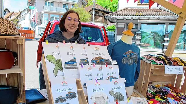 Seit Jahren bietet Anica Schüle beim Hobby- und Kreativmarkt in Bonndorf Selbsthergestelltes an. Archivfoto: Heidi Rombach