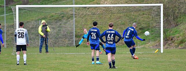 Bild 27: SV Buch besiegt den SV BW Murg mit 5:4 – und wir haben Fotos!
