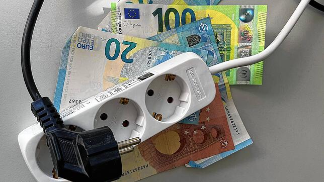 Ab nächstem Jahr steigen die Strompreise auch für die Kunden der Stadtwerke Villingen-Schwenningen kräftig. Dies kündigte der ...