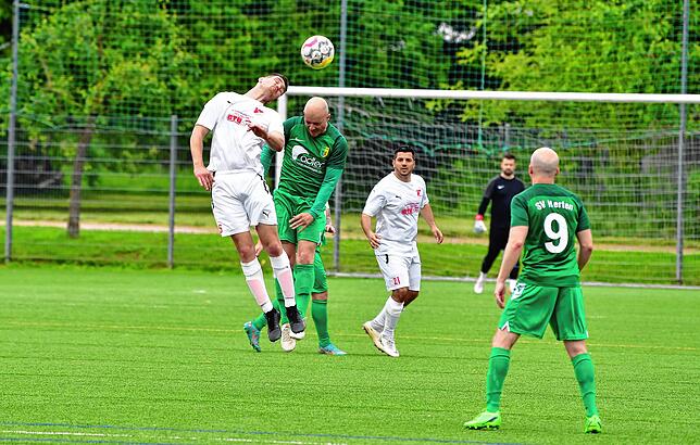 Bild 13: SV Herten holt ein 2:2 gegen den TuS Binzen &ndash; und wir haben Bilder!