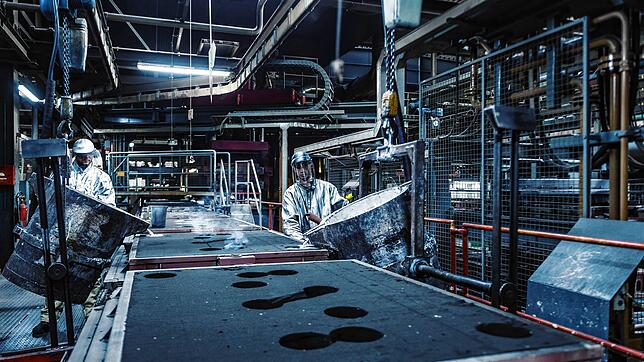 Energieintensiv ist die Gießerei-Produktion bei der AGVS Aluminiumwerke GmbH in Villingen. Der mittelständische Betrieb ist zu 80 ...