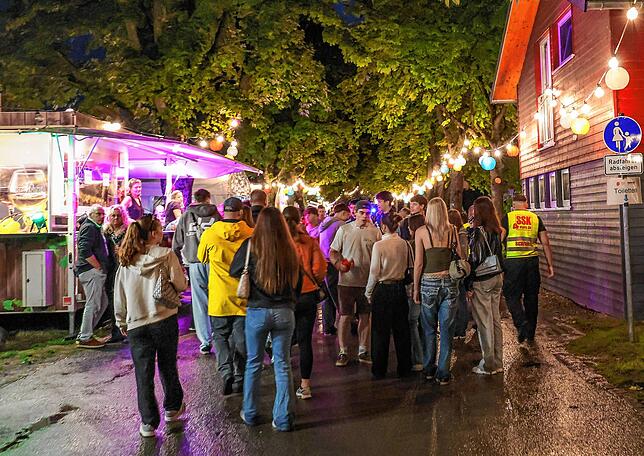 Bild 2: So schön war der Hausherrenmontag in Radolfzell – ausnahmsweise mit Feuerwerk!