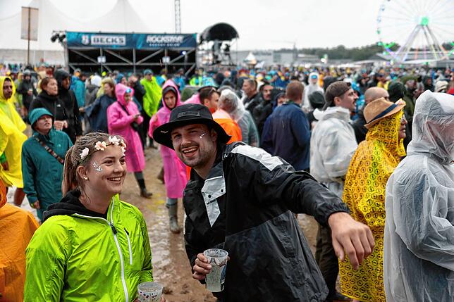 Bild 12: Southside 2024: Die besten Bilder vom Auftritt der Editors
