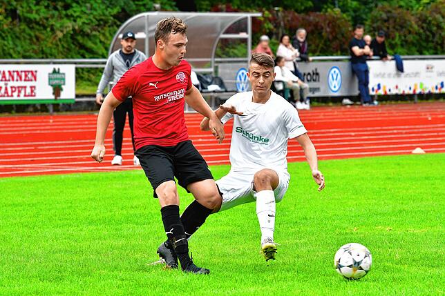 Bild 7: FC Hochrhein gewinnt 1:0 bei der SG FC Wehr/Brennet &ndash; und wir haben die Bilder!