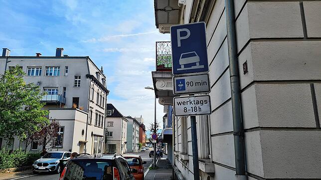 Die Bereiche, in denen es eine Parkscheibe braucht, werden ausgedehnt.Stefan Ammann