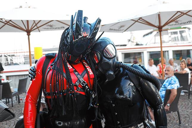 Bild 9: Lack, Leder und Lust &ndash; Das Torture Ship legt Zwischenstopp in Konstanz ein