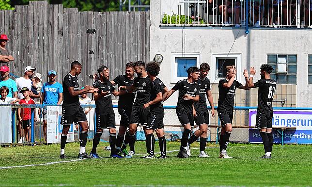 Bild 3: Die besten Bilder vom Relegationshinspiel zwischen Konstanz-Wollmatingen und Geisingen