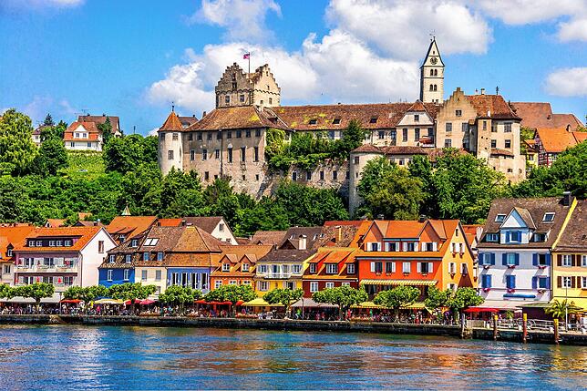 Die Burg Meersburg ist die älteste noch bewohnte Burg Deutschlands.