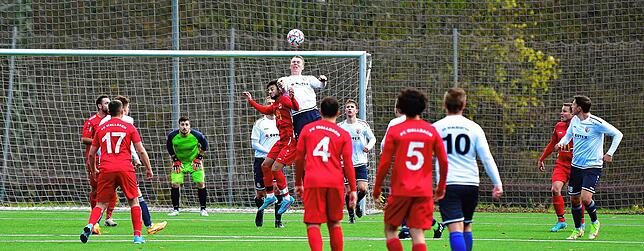 Bild 8: FC Schlüchttal besiegt FC Wallbach mit 5:2 &ndash; und wir haben Bilder!
