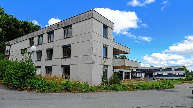 Die ehemalige Fachklinik in Rubacker auf dem Hächsten sollte zu einem Familienhotel umgebaut werden. Dafür waren auch zahlreiche ...