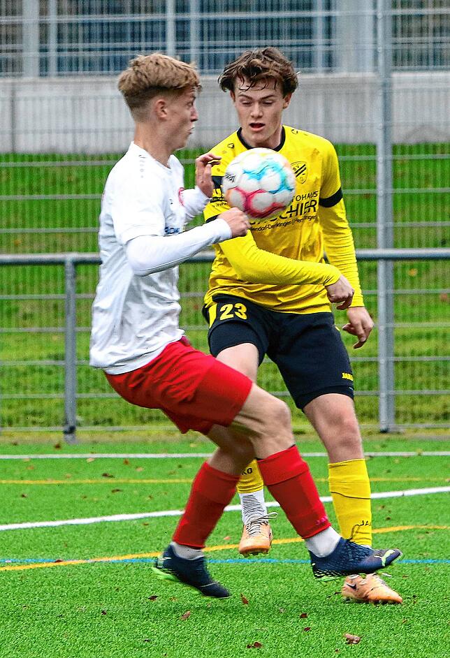 Bild 19: Spannendes Linzgauderby zwischen SC Pfullendorf II und SV Denkingen. Wir haben die besten Bilder!