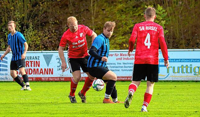 Bild 16: SV Hasel gewinnt Derby gegen die SG FC Wehr/Brennet II mit 5:2 &ndash; und wir haben Bilder!