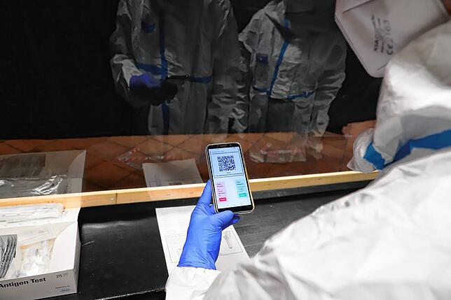 Bild 14: Wir testen das Testzentrum im Konstanzer Club Berry&lsquo;s: Bald sollen dort auch kostenlose Corona-Schnelltests angeboten werden