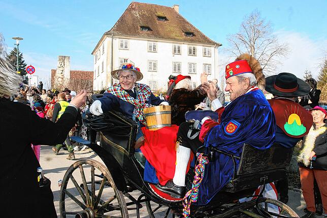 Bild 47: So schön war der Jubiläumsumzug zum 60 jährigen Bestehen der Sunnelöscherzunft