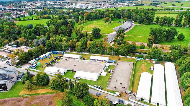 Dieses Jahr ist alles anders: Das Reitturnier findet nur in der Dressurarena und ohne Zuschauer statt. Das Springstadion bleibt verwaist.