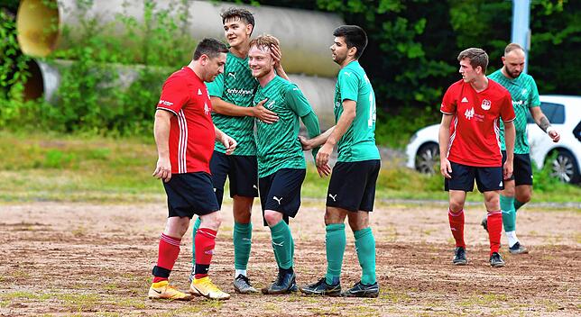 Bild 30: FC Zell siegt 4:1 beim „roten Dino“ SV Häg-Ehrsberg – und wir haben Bilder!