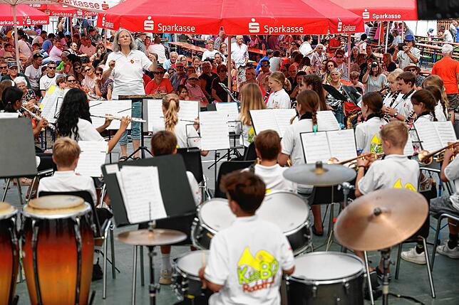 Bild 7: So schön war es auf dem Hausherrenfest am Radolfzeller Seeufer