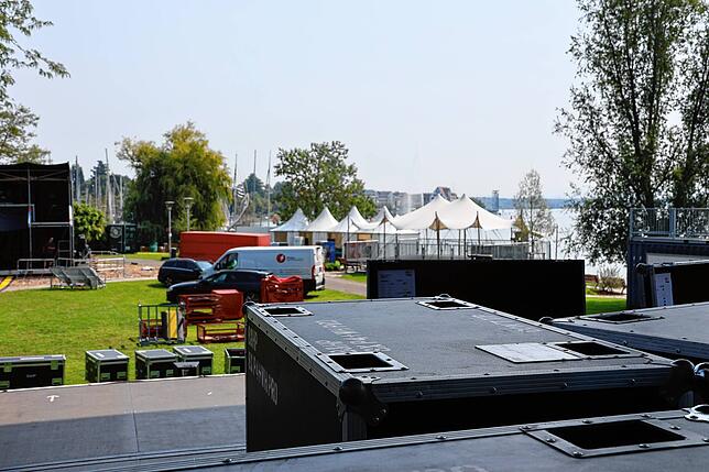 Blick von der Bühne auf das Festivalgelände.