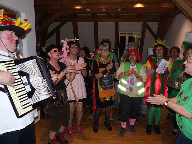 Bild 7: Alle Bilder zur Frauenfasnet der Katholischen Frauengemeinschaft Markdorf (1)