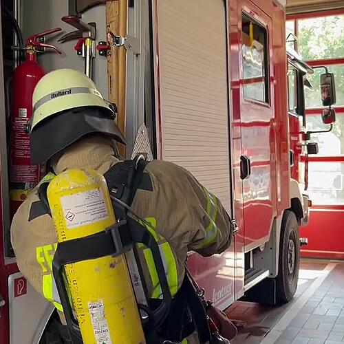 Was die Feuerwehr im Einsatz noch dabei hat