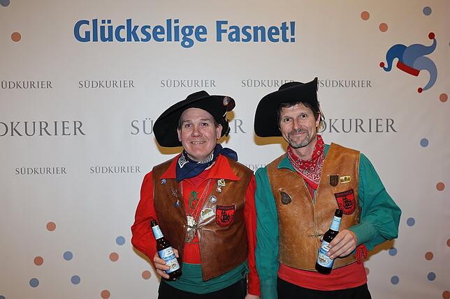 Bild 22: An der SÜDKURIER-Fotowand: Das sind die Gäste der Fernsehfasnacht (Teil 1)
