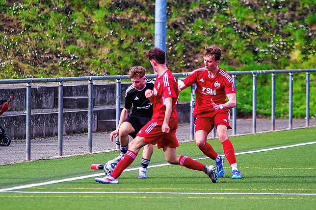 Bild 33: SV 08 Laufenburg besiegt den FSV Rot-Weiß Stegen mit 2:0 – und wir haben Fotos!